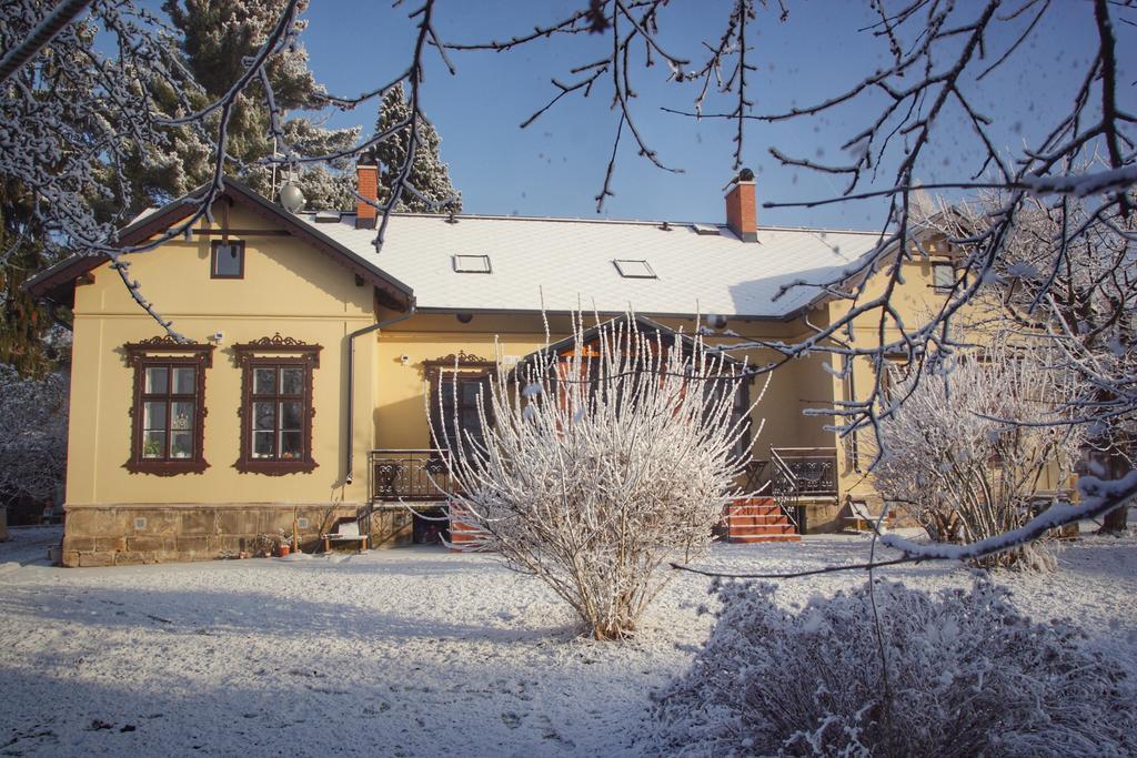 Apartments Simakova Vila Turnov Exterior photo